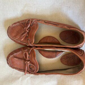 Frye Reagan Campus Driver Size 7M Brown